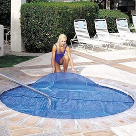 In The Swim 11 x 11 Foot Spa and Hot Tub Solar Blanket Cover 15 Mil