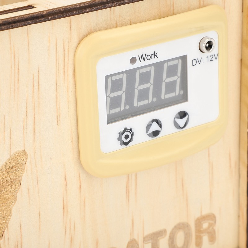 9 Egg Incubator Smart Pine Wood Efficient Thermostat Water Bed