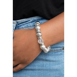 Paparazzi Take Your Best Shot White Bracelet Paparazzi New