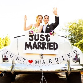 'JUST MARRIED' Banner Wedding Decorations, Just Married Wedding Day Sign Bridal Shower Decoration Banner Car Decorations for Honeymoon Wedding