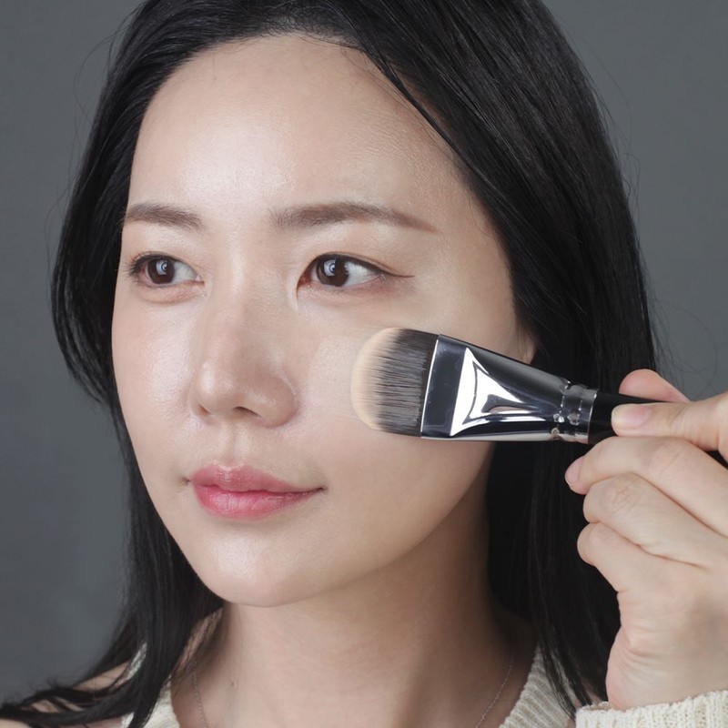 HWAHONG M 178 Foundation Brush - HWAHONG M 178 Foundation