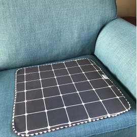 Incontinence Chair Pad Reusable Discreet Absorbent Washable Seat Protector 50x50cm Chair Protector Cover for Adults or Kids