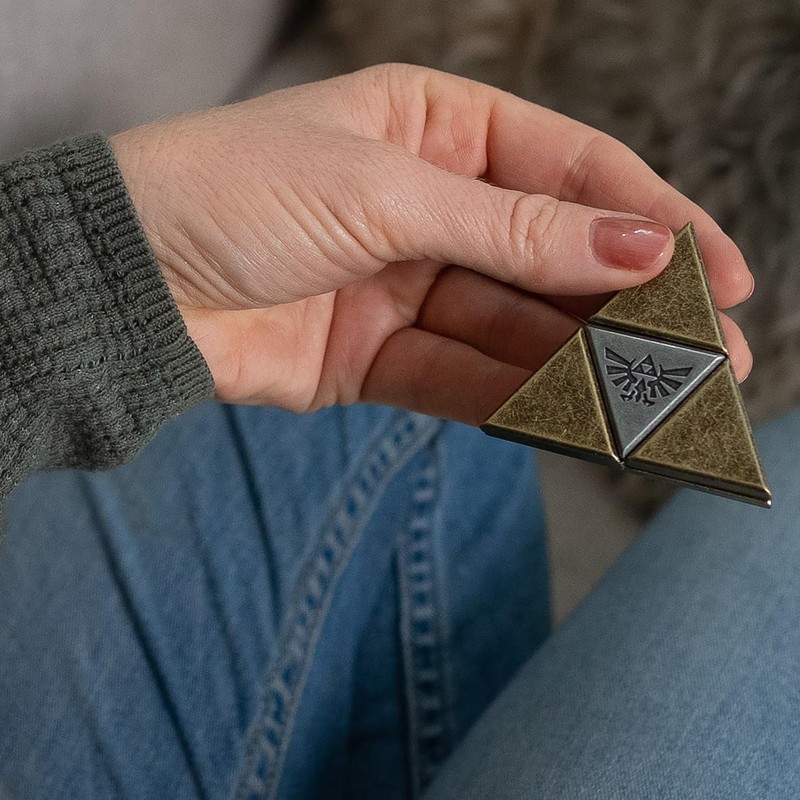 BePuzzled, Legend of Zelda Triforce Hanayama Cast Brain Teaser Mensa
