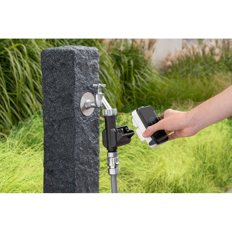 GEKA Irrigation computer (simple and intuitive adjustment using rotary knobs,