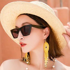 OCCI CHIARI Reader Sunglasses Women UV Protection Filter Reading Glasses 0.5 0.75 1.0 1.25 1.5 1.75 2.0 2.25 2.5 2.75 3.0 3.25 3.5 3.75 4.0 (Black, 250)