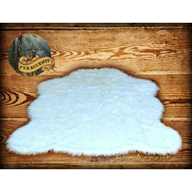 Fur Accents Faux Fur Sheepskin Accent Rug / Area Throw Carpet / Pelt Rug / 30''x48''