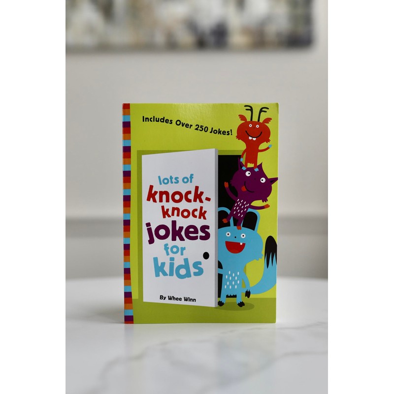 HarperCollins Lots of Knock-Knock Jokes for Kids