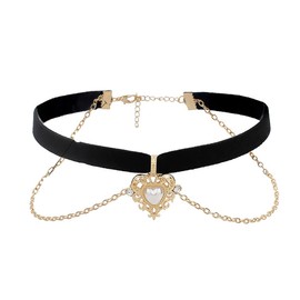 SINLOV Velvet Choker Necklaces Black Retro Gothic Pendant Necklaces With Heart Cute Adjustable Clavicle Chain Collar Neck Jewelry for Women and Girls Gift