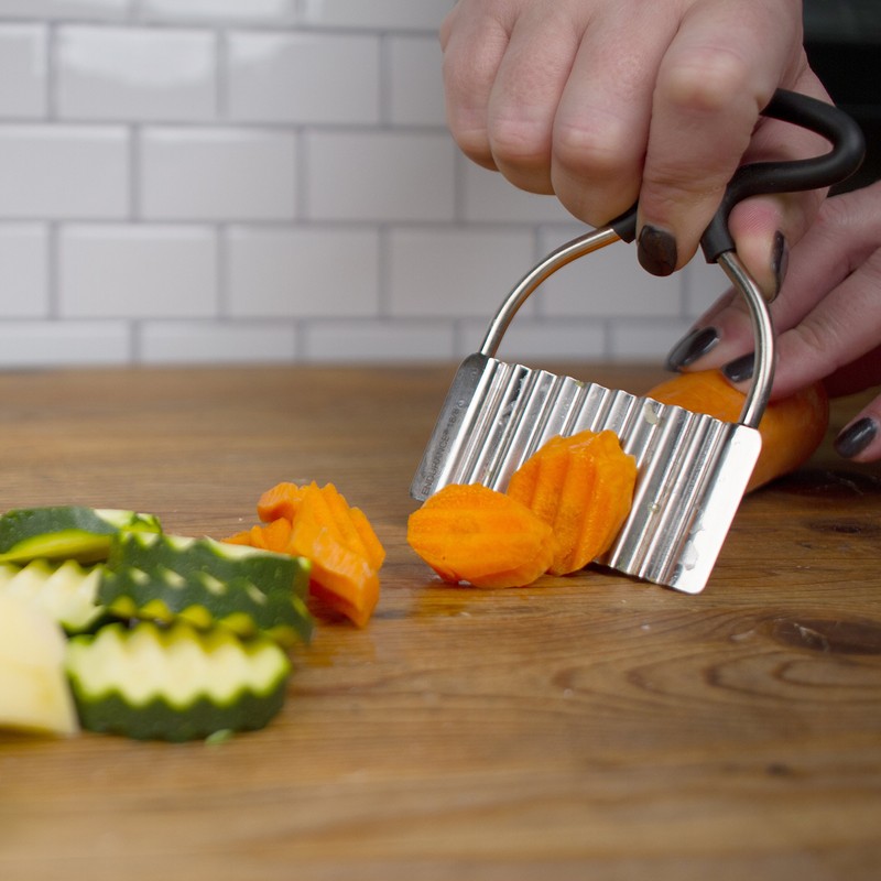 RSVP International Endurance Collection Crinkle Cutting Tool, Vegetable & Fruit