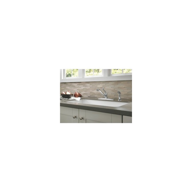 Delta Faucet Classic Single-Handle Kitchen Faucet with Side Sprayer, Chrome