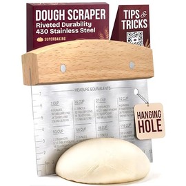Superbaking Raspador de Masa - Raspador de Banco de Madera de 6" - Cortador de Masa con Regla - Raspador de Pastelería y Pastel - Utensilios de Cocina