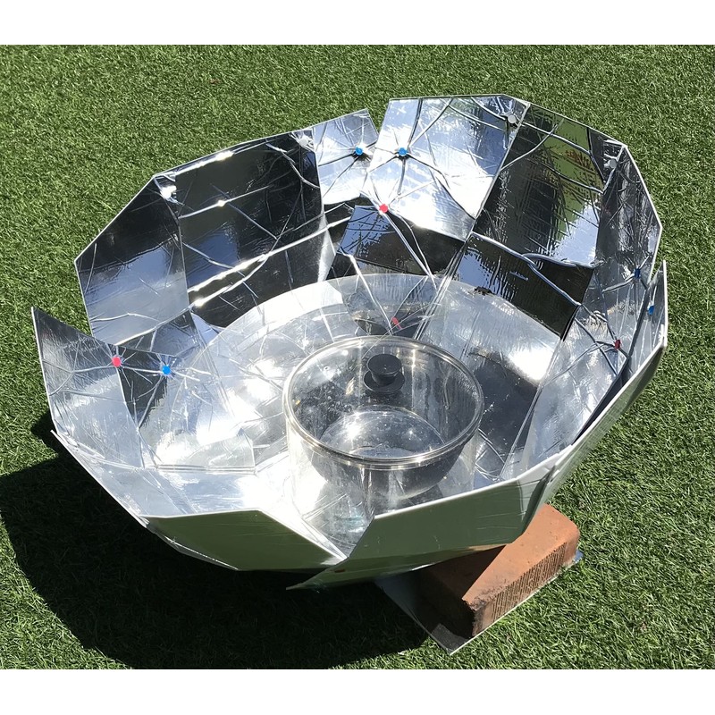 Haines 2.0 SunUp Solar Cooker and Dutch Oven Kit