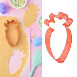 Cookie Cutter Kingdom - Cookie Cutters - Cookie Cutter Mold Perfect for Cakes Biscuits and Sandwiches (Easter - Carrot)