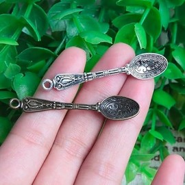 Yxinjy 20Pcs Antique Silver Color Vintage Carved Spoon Metal Art Craft Charm Accessories Beading Jewelry Making Supplies for Women (10 x 49 mm)