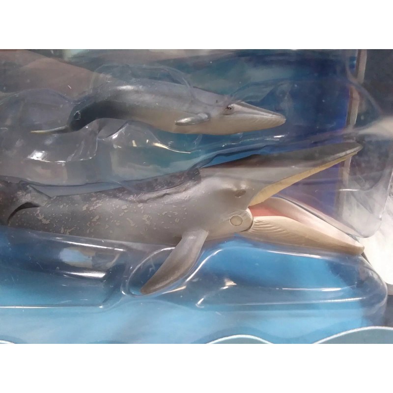 Tomy Ania Blue Whale & Baby