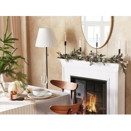 Beliani Huelva Artificial Christmas Garland 150 cm with Snow for Indoor Stairs Modern