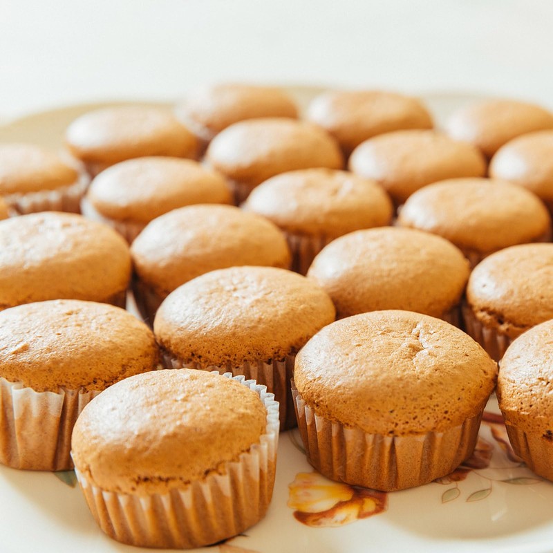 1000 Pcs White Mini Cupcake Liners, Greaseproof Small Muffin Liners