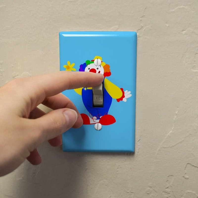 GRAPHICS & MORE Clown with Flower and Big Shoes Plastic