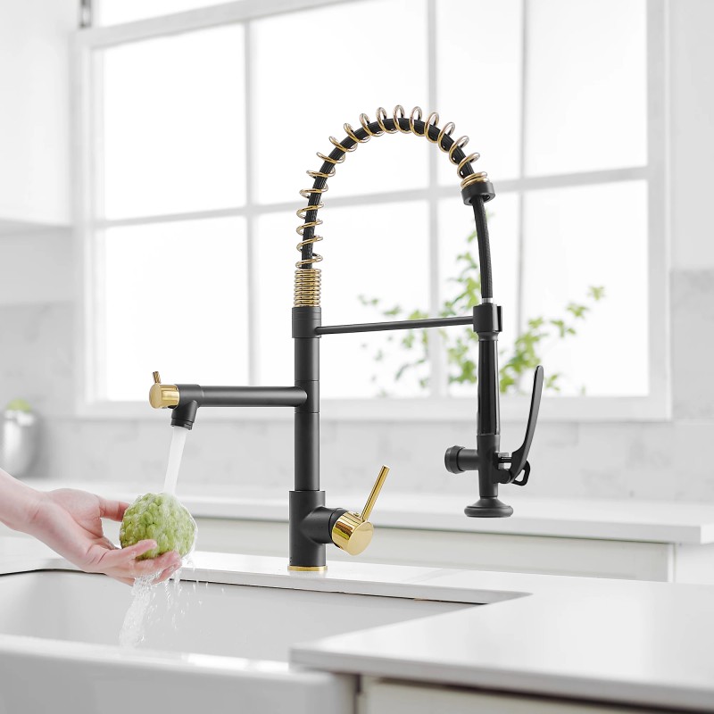 Modern Single-Hole Matte Black with Gold Pull Down Kitchen Faucet