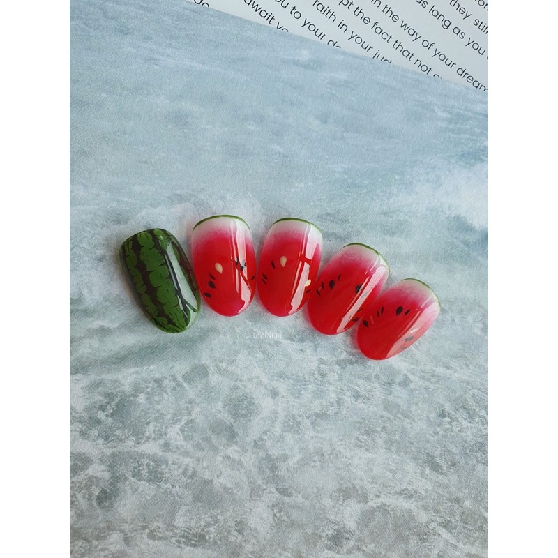 Watermelon Nail - Oval (Round) / 수박네일 - 오벌(둥근)