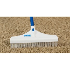 Groom Industries Perky Carpet Rake