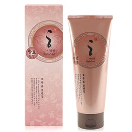 Peeling gel 150ml that makes the skin tight and smooth / 피부는 팽팽하고 매끄럽게 가꾸어주는 필링젤 150ml