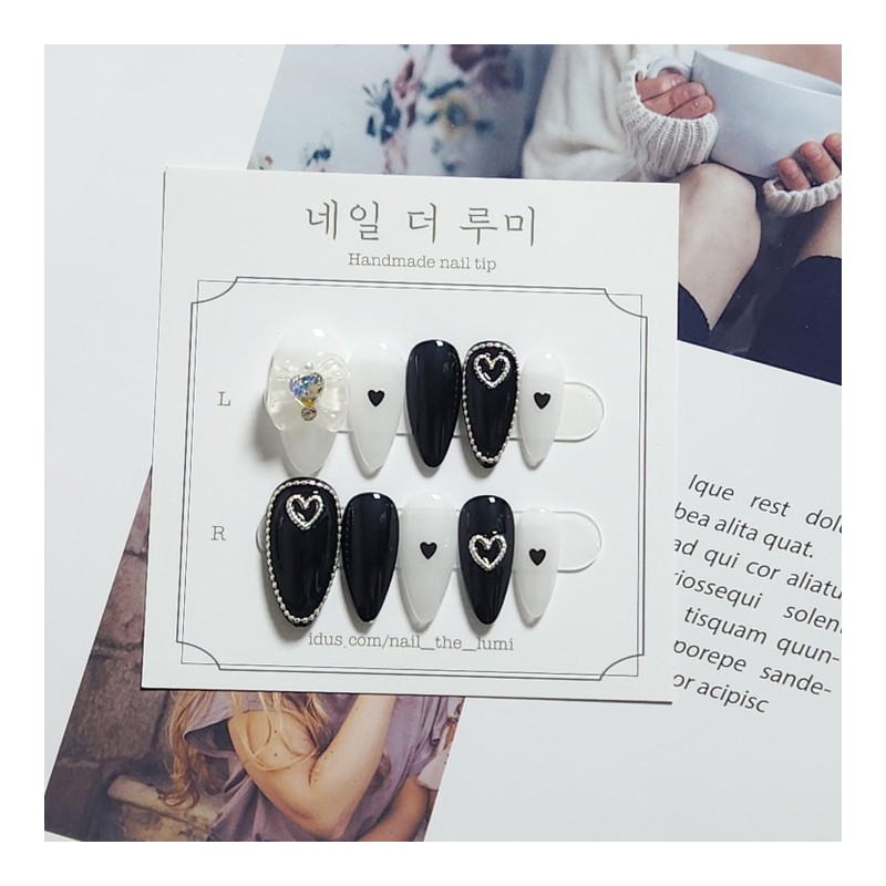  Black&White Handmade nail tip - long stiletto / Black&White