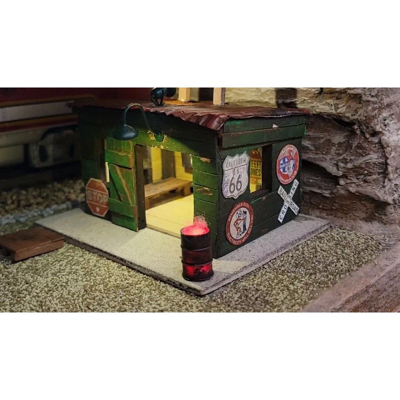 Oasis Palms O-scale 1:48 Oil Drum Burn Barrel with Flickering