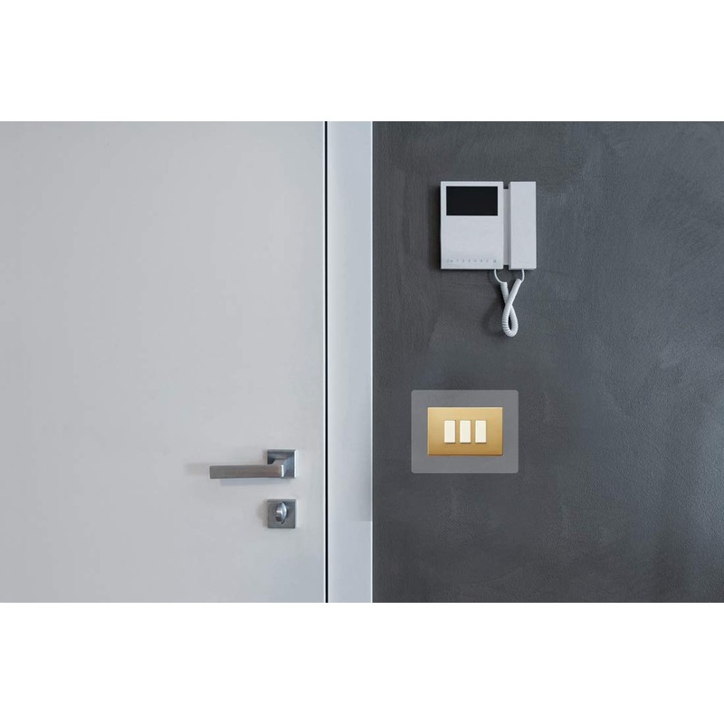 D & D Pack of 5 Transparent Plastic Wall Protectors