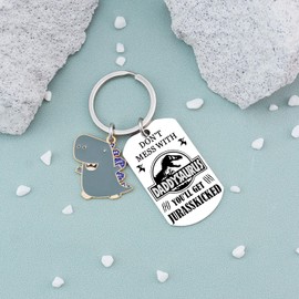 AOBIURV Fathers Day Keychain Gifts From Daughter Son Funny Dad Keychian Birthday Gifts for Husband New Dad Men Birthday Christmas Day Keyring