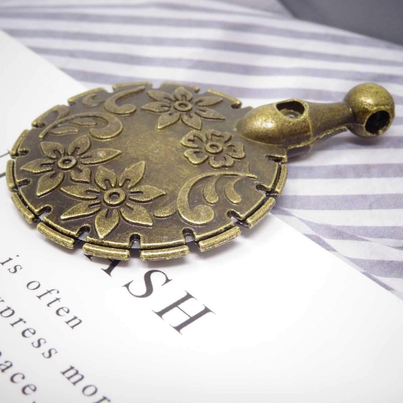 Honbay Yarn Cutter Pendants Metal Thread Cutter Pendant Round Shape