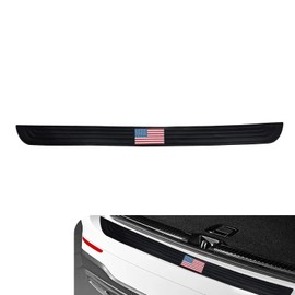 DACIRTY Rear Bumper Protector Guard, American Flag Patriotic Design Trunk Anti-crash Anti-tread Threshold Sticker, DIY Decorative Modification Accessory, Universal Fit for Most Cars (Red)