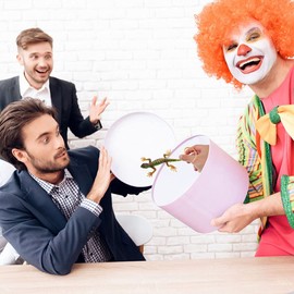 TOYANDONA 2 Pcs Lizard Figurine Gecko Artificial Model Reptile Fake Lizards Wilde Life Creatures Kids Educational Toys Action Figure Trick Toys