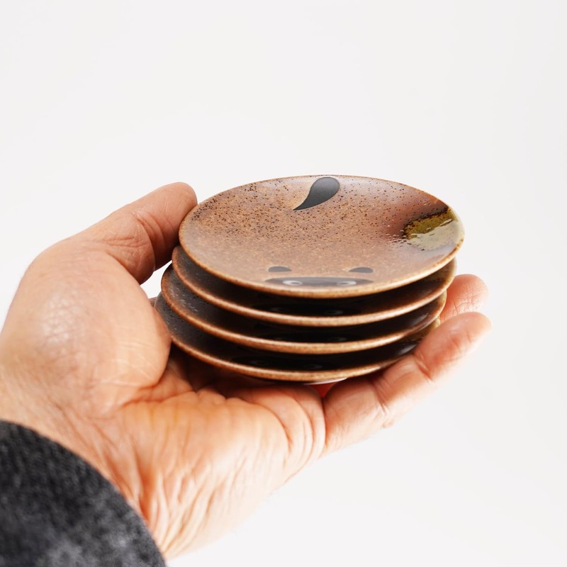 Fukubeya Mino Ware Raccoon Plates, Set of 4, Made in
