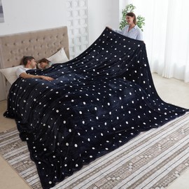 COOVA Oversized King Fleece Blanket 120x120 inches, Soft Cozy Warm Giant Extra Large 10'x10' Blanket for Bed, Sofa, Couch,Travel, Camping, California Huge Flannel Big Throw Blanket, Blue/White Dots