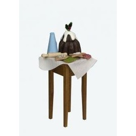 Byers' Choice Baking Table Caroler Figurine 6653 from The Santa Collection Collection (New 2022)