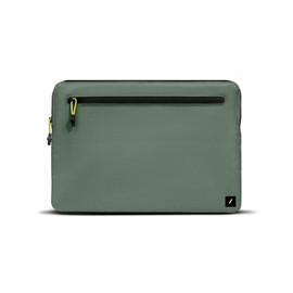 Native Union Ultralight Sleeve – Durable, Lightweight, Sustainable – Made of 100% Recycled Ripstop Fabric – Compatible with MacBook Pro 16”, MacBook Pro 15”, MacBook Air 15” M3 – Slate Green