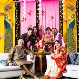 Happy Diwali Porch Banner Indian Diwali Peacock Front Porch Welcome Sign, Festival of Lights Deepavali Hanging Decoration Party Supplies for Indoor Outdoor Garden,Yard,Party Home Decor