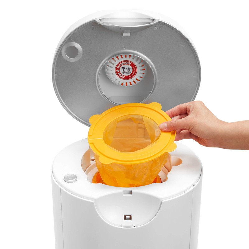 Munchkin® Arm & Hammer Diaper Pail Snap, Seal & Toss™
