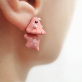Inilbran Boho Cute Animal Bite Earrings Vintage 3D Clay Earrings Animal Dinosaur Funny Earrings Cartoon Biting Ears Stud Earrings 3D Triceratops Bite Earrings for Women(Pink)