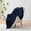 LINENOVA Fleece Throw Blanket for Couch, Sofa, Bed, Soft Lightweight