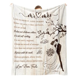 VHIKMLY Wedding Gifts for Couples 2025, Wedding Gifts for Newlyweds, Bridal Shower Gifts for Bride to Be, Wedding Blanket, Mr and Mrs Gift 60"x50" Happy Anniversary Marriage Throw Blanket
