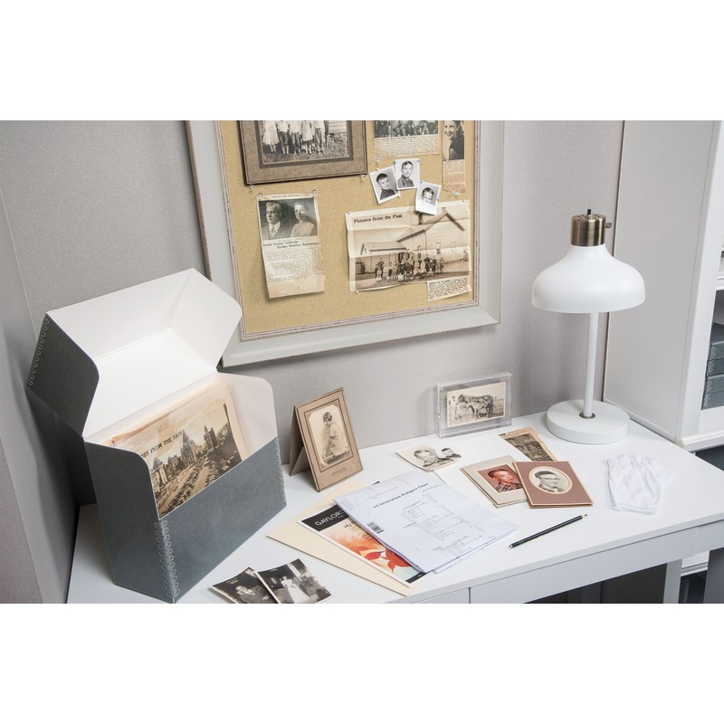 Gaylord Archival 11 x 14" Polyester Photo & Document Envelopes