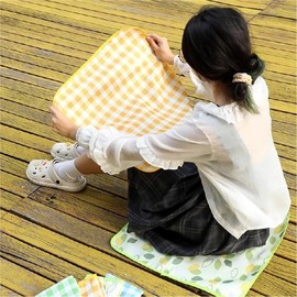 [Opportunity Workshop] Stylish 1-Person Checkered Picnic & Camping Mat GS002645 1-Person Checkered Mat Lime Green 6ea