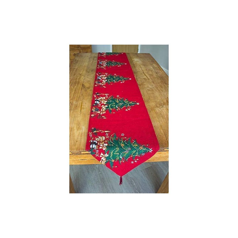 Christmas Tree Tapestry Table Runner (Christmas Tree)