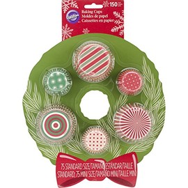 Wilton 150-tlg. Weihnachten Pack Backförmchen Set