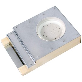 VIVO Beekeeping Light Wood Boardman Entrance Feeder for Beehives BEE-V110
