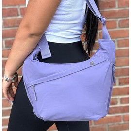 Hip Hugger Unisex Iris Bag (#8082)  - Adjustable Strap and Modern Design:_Olive
