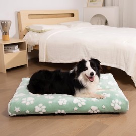 Yaning Dog Beds for Small Medium Dogs, Cute Thick Dog Bed for Crate Kennel, Fluffy Pet Bed with Removable Washable Cover and Anti-Slip Bottom, 30"x 20", Green Paw