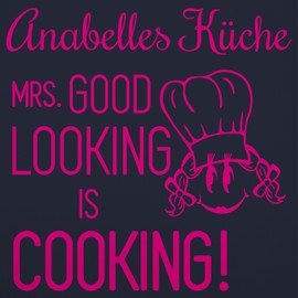 Geschenk mit Namen personalisiert by Shirtracer - Apron - Cooking Apron - Mrs Good Looking is Cooking with Desired Text, 1 Navy Blue